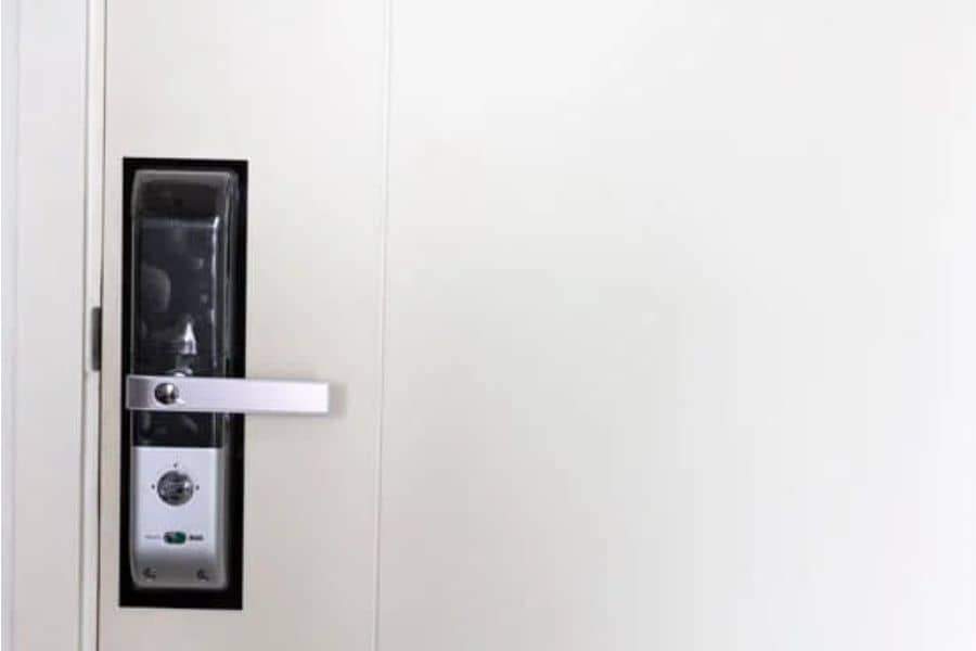 Instalación urgente y barata de cerraduras electrónicas en cerrajeros Alcantarilla